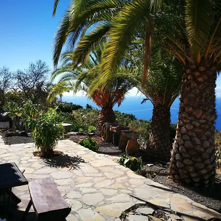Holiday home Casa Rural Los Geranios 1
